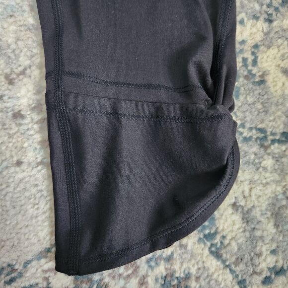 DSG Girl's Large Knot Hem Performance Capri Pants Leggings Black NWT - Picture 2 of 7